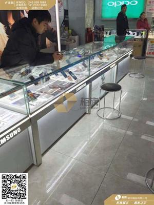 高端定制 小米手機展柜的藝術(shù)與匠心——專訪搜了網(wǎng)優(yōu)質(zhì)廠家盧宋娟